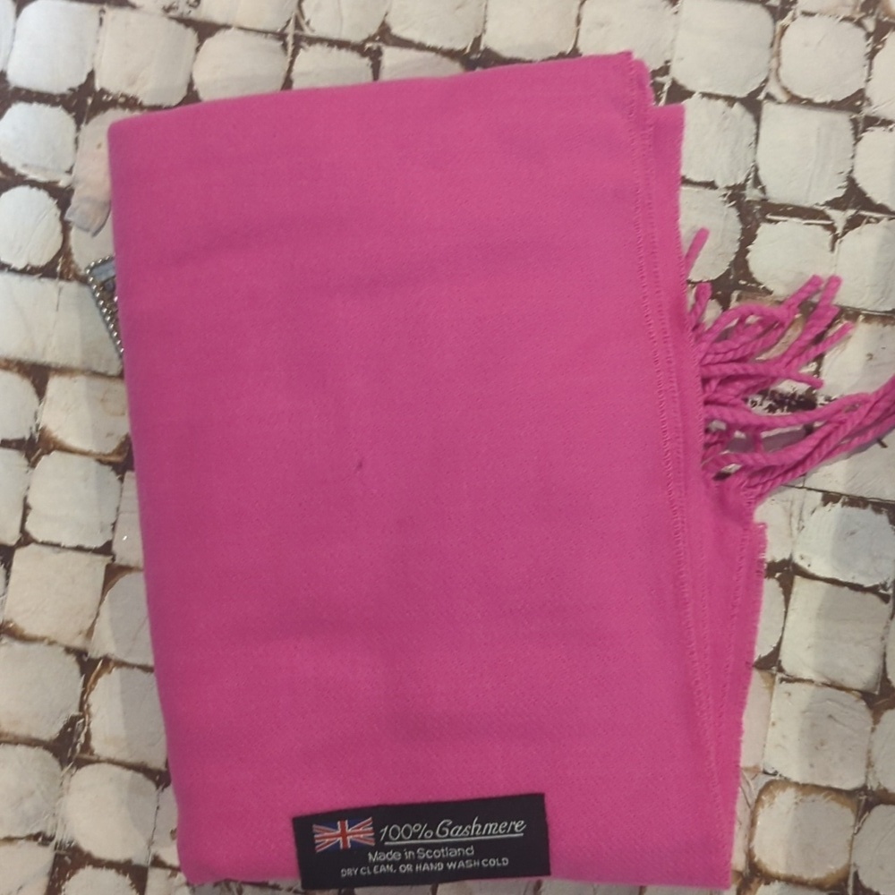 Cashmere pink long scarf NWOT